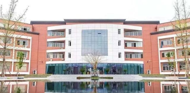 龙泉驿区哪所小学较好，龙泉驿区哪所小学最好（丽水市龙泉公办、民办学校大盘点）