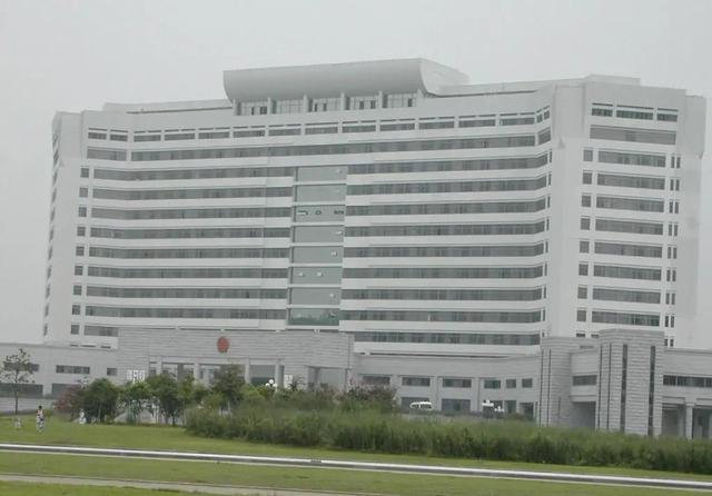 杭州区号是多少，杭州区号是多少号（浙江各市政府大楼。有你熟悉的地方吗）