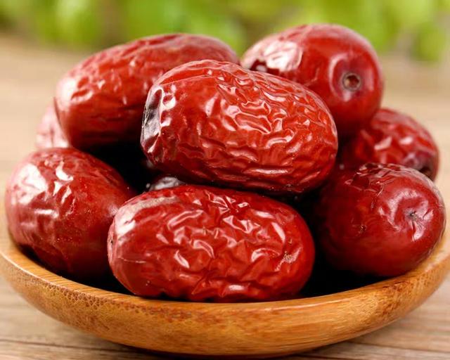海枣是什么东西，海枣有什么功效（别再傻傻的搞错了）