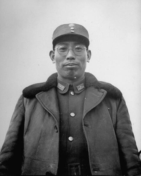 军长是什么军衔，军长是什么级别军衔（解放军军衔最高的军长是谁）