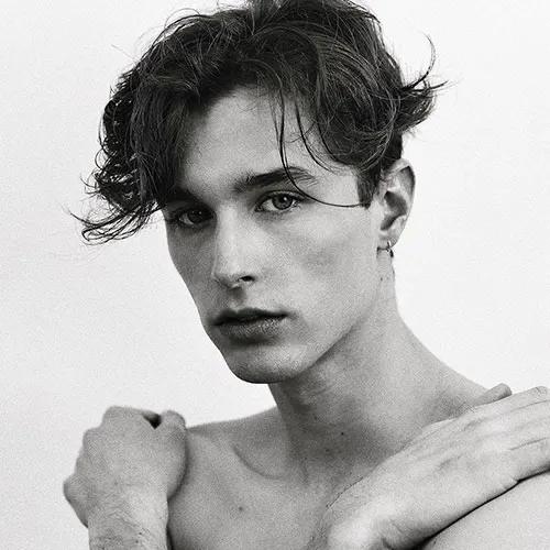 欧美范男生帅气头像集微信，欧美范男生帅气头像集（关于这种欧美风格男生头像合集）