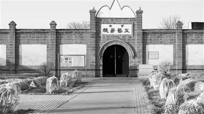 鹤卿.白色背景女生头像。微信，鹤卿.白色背景女生头像。（蔡元培为让留美归国的年轻博士胡适进入北大教书竟然伪造假学历）