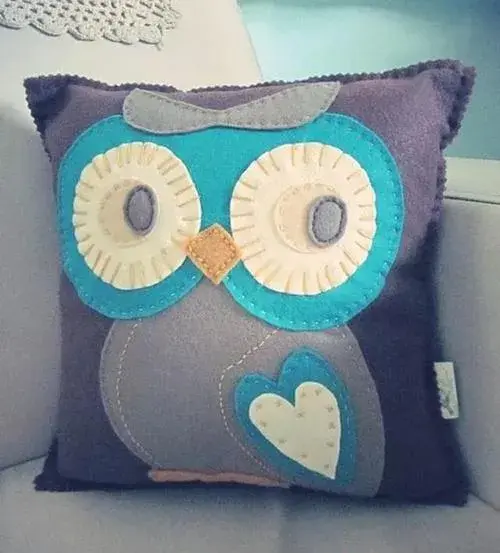 旧衣服改造妙招有哪些这样做简单又，旧衣服改造妙招有哪些这样做简单又漂亮（家里的旧衣物别扔）