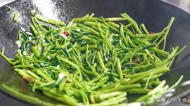 青菜怎么炒好吃又简单，广东人教我炒青菜