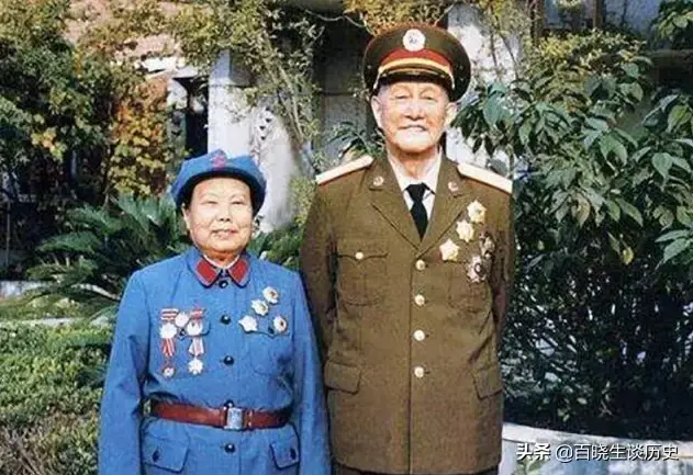 洪学(xue)智上将简介（我国唯一“六星上将”洪学智）