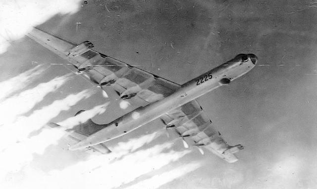 36b胸围是多少厘米，大而无当的临时占位——“6桨4喷”B-36轰炸机