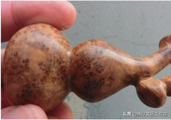 麻梨疙瘩手串怎么盘，麻梨疙瘩手串怎么盘玩包浆快（制成手串盘玩起来包浆很漂亮）