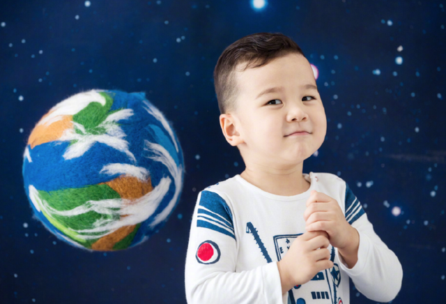 李梓萌现任老公简历，李梓萌老公照片（陆川二婚娶了小12岁“央视范冰冰”）