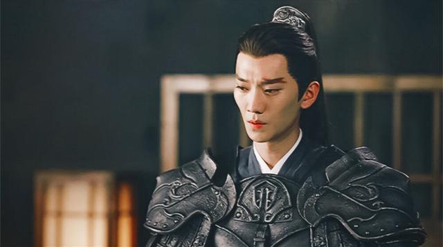 三生三世枕上书叶青缇和凤九什么关系，三生三世枕上书凤九救叶青缇（《枕上书》同样是因凤九而死）