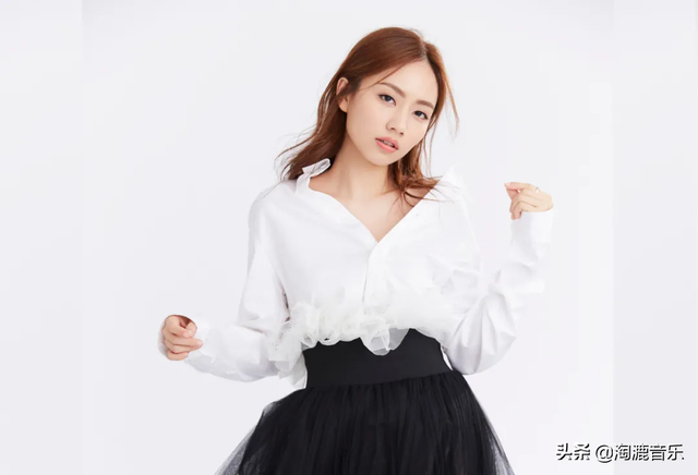 我爱过几个人怎么还不够，我爱过几个人怎么还不够是什么歌曲（李荣浩为别人写了217首歌）