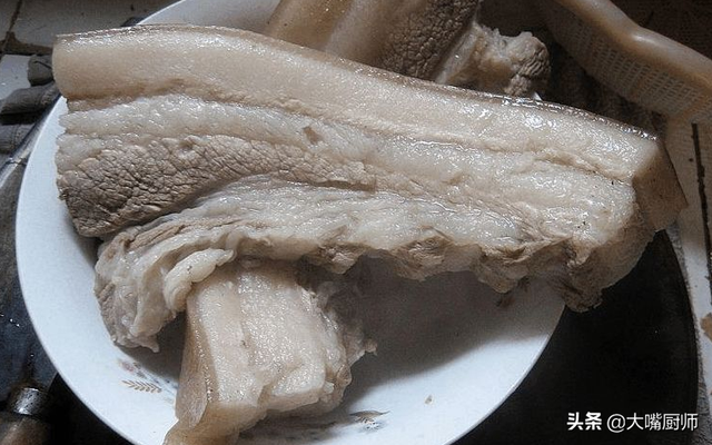 炖牛肉最忌讳两种佐料，炖牛肉最忌讳哪两种佐料（牢记别放“3种料”）