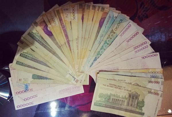 伊朗用什么货币 伊朗的货币叫什么名字，伊朗用什么货币（伊朗货币介绍：面额较大）
