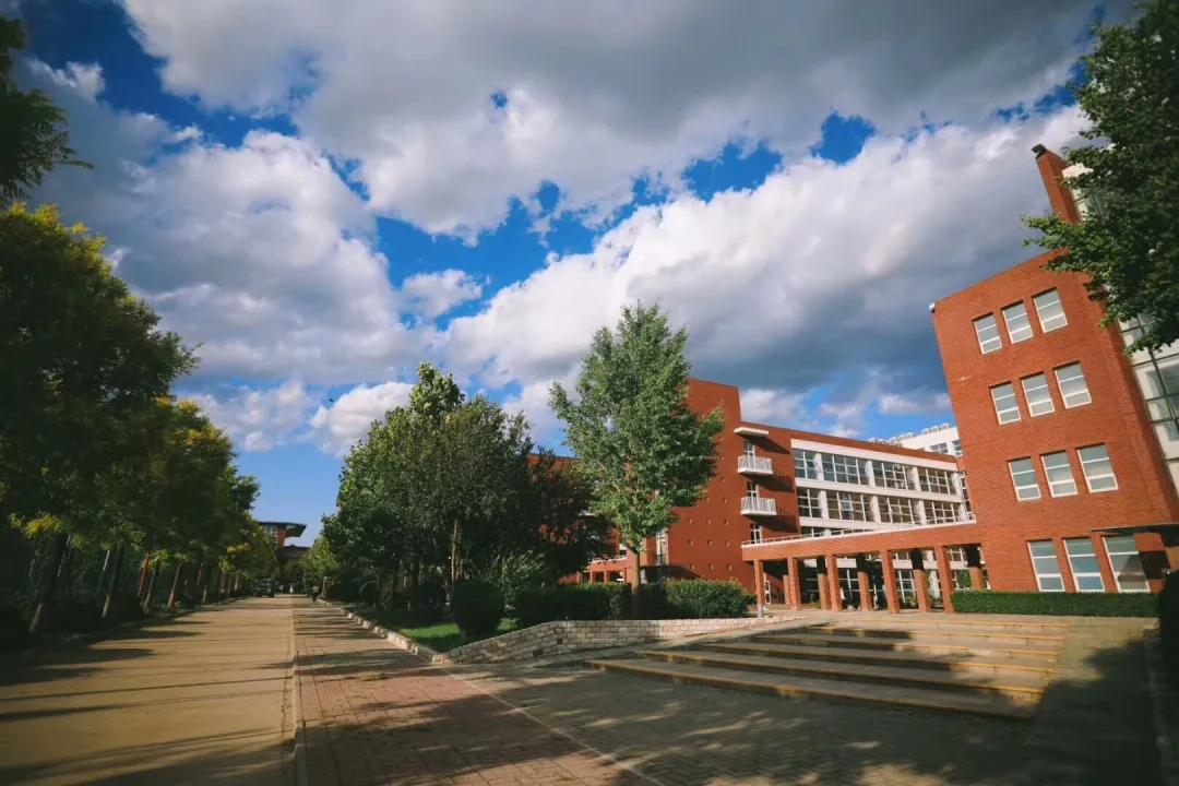 北京外国语大学附属外国语学校招生简章(北京外国语大学附属外国语