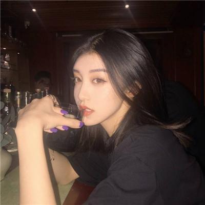 女生头像 霸气 高冷，高冷霸气女生头像（性感霸气美女头像高冷微信头像）