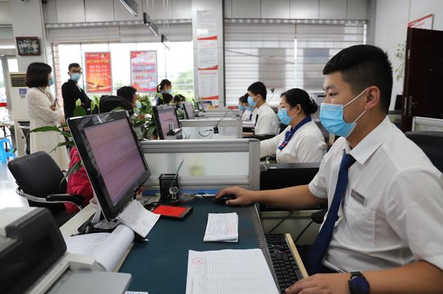 农户小额信用贷款，农户小额信用贷款的用途有哪些（小额贷款这把“金钥匙”）