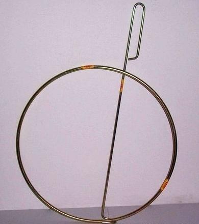 如何用纸做简单的可以打皮筋的枪，如何用纸做一个皮筋枪（这些80后的玩具你玩过几样）