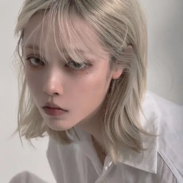 快乐的小辣妹，微信头像，快乐的小辣妹（可我是一个只会吃辣条的妹妹）