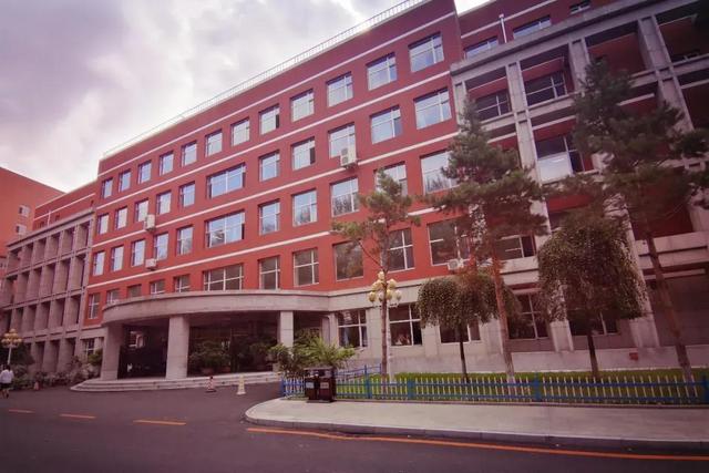 东北师范大学人文学院能三本升二本吗，东北师范大学人文学院是全日制本科学校国家承认吗（<二>东北师范大学人文学院）