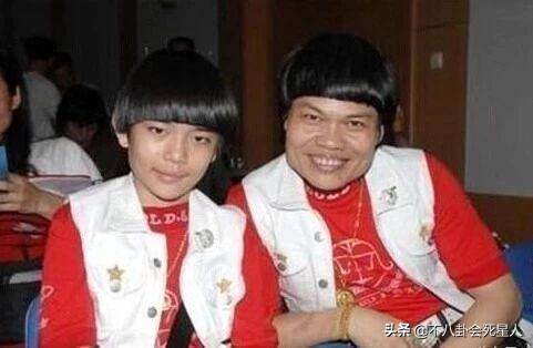 赌神龙五，儿子留长发化浓妆太夸张（赌神龙五扮演者图片）