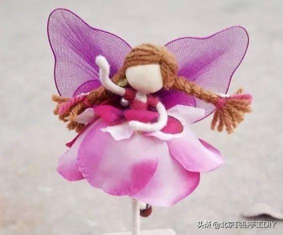 家里的假花怎么处理掉，室内有假花怎么办（一根铁丝一个球就能让她惊艳无比）