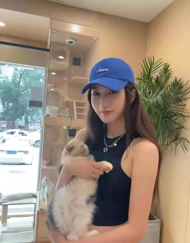 吴亦凡QQ头像微信，吴亦凡QQ头像（吴亦凡发澄清声明却有3处锤实自己）