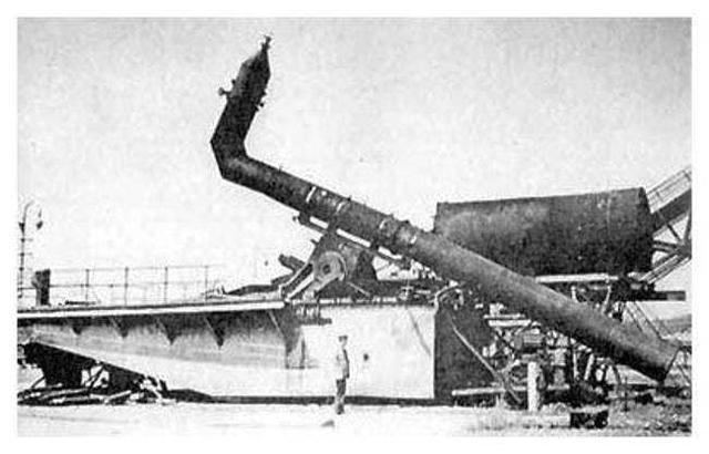 巴卡什么意思，女生发玛卡巴卡什么意思（二战秘密武器系列<二>）