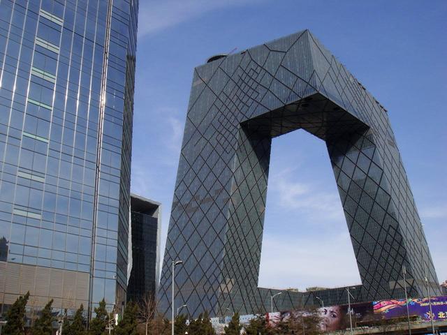 苏州裤衩楼叫什么，苏州裤衩楼是干什么的（原来是央视总台所在地）