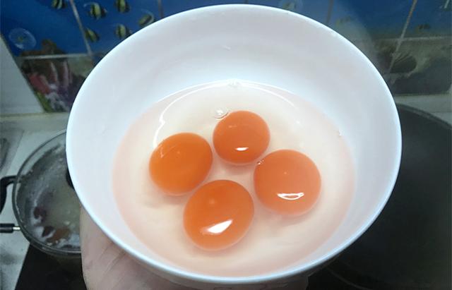 鹅蛋和鸡蛋有什么区别和好处，鸡蛋和鹅蛋的营养价值有什么不同（鸡蛋、鸭蛋和鹅蛋的营养有什么区别）