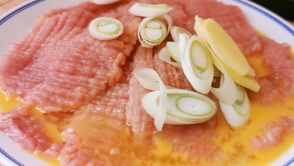 图片[3]-【猪瘦肉豆腐煲】做法步骤图 外焦香里鲜嫩 孩子特喜欢吃-起舞食谱网