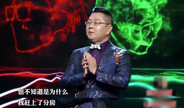 张绍刚，因主持《今日说法》大放异彩，而今他一家三口甜蜜照曝光