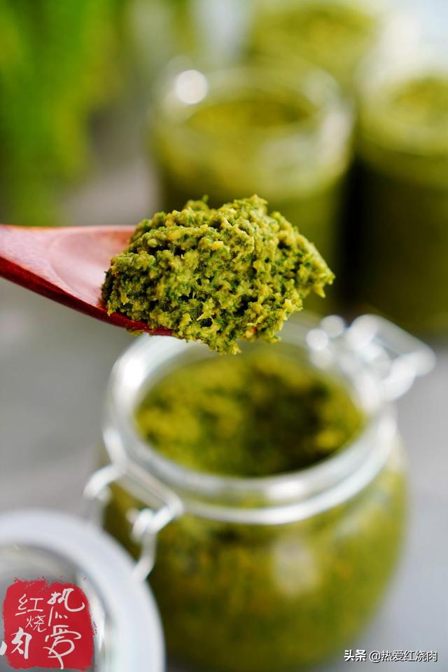 韭菜花酱怎么吃，韭菜花的做法 自制韭菜花酱（每年我都要用它做几瓶酱）