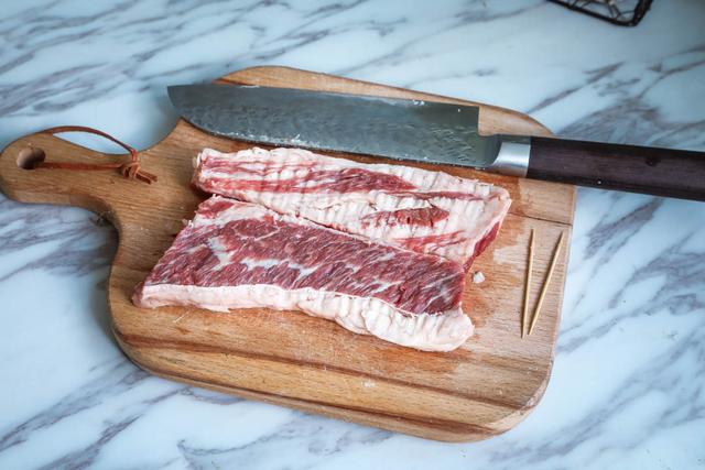 牛排要解冻再煎吗，买的冻牛排煎之前要解冻吗（好食材都被浪费了）