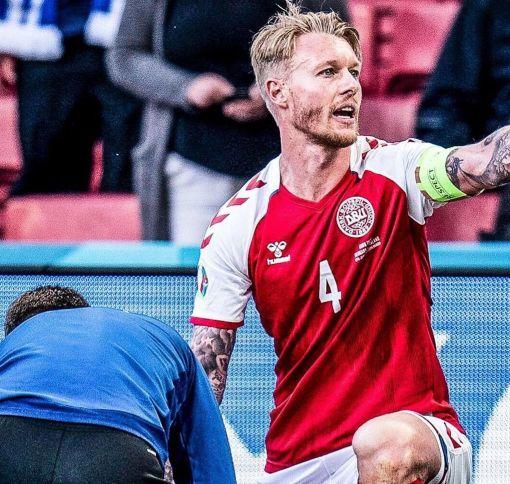 埃里克森突然倒地，丹麦球员埃里克森突然倒地（救援过程体现了专业、温暖与尊重）