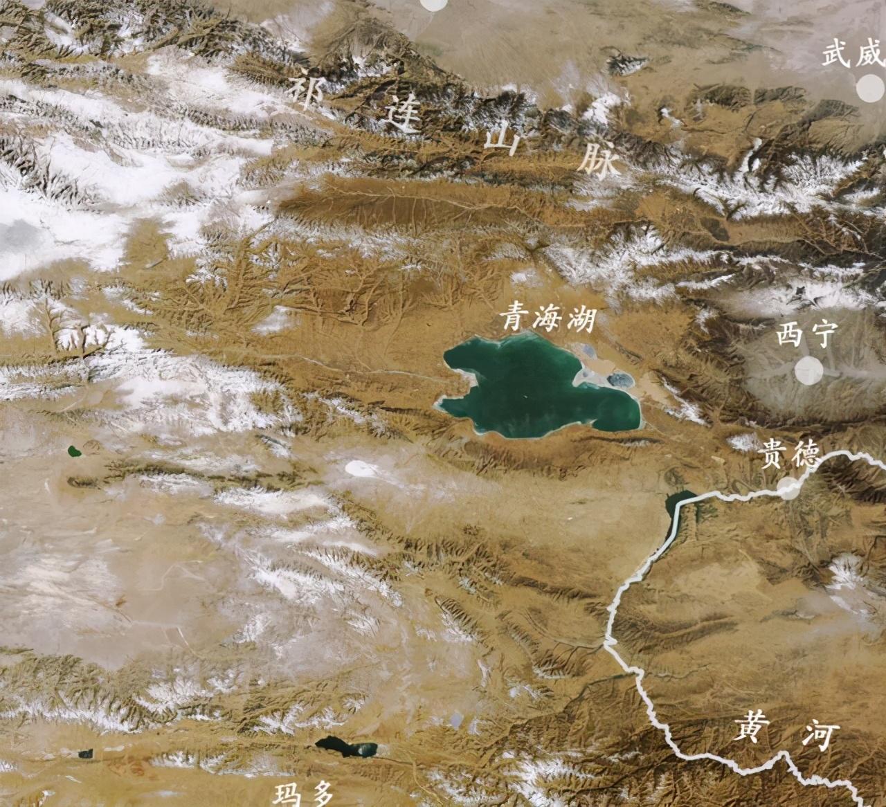 中国最大的咸水湖是什么湖，中国最大的咸水湖是啥（中国最大咸水湖）