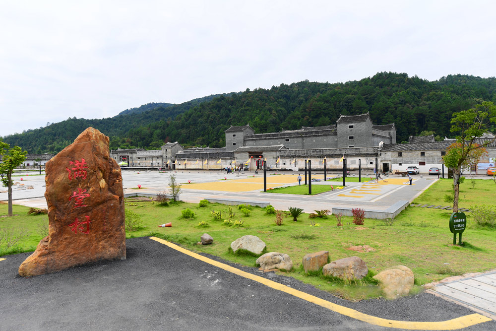 门票:原价票40元(东莞地区的智游用户享免费)地址:韶关市始兴县城南60