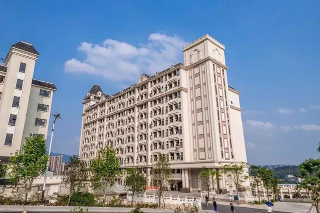 广州经济技术专修学院，广州远东外语外贸专修学院怎么样（广东这些学校要升本科了）