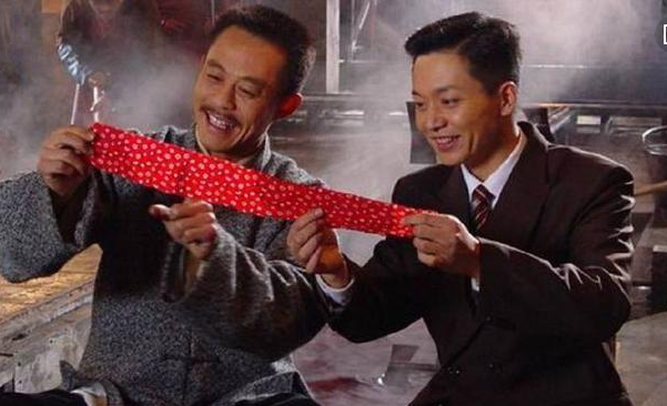 苗瀚东是以谁为原型，苗瀚东（经典民族商战片《大染坊》回顾）