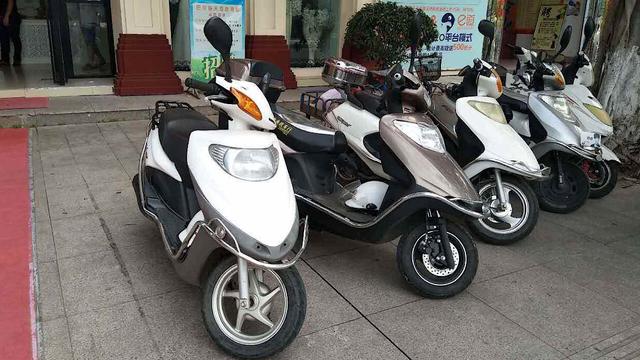 电瓶车什么时候充电，电动车的最佳充电时间是什么时候（对亏修车师傅告诉我）