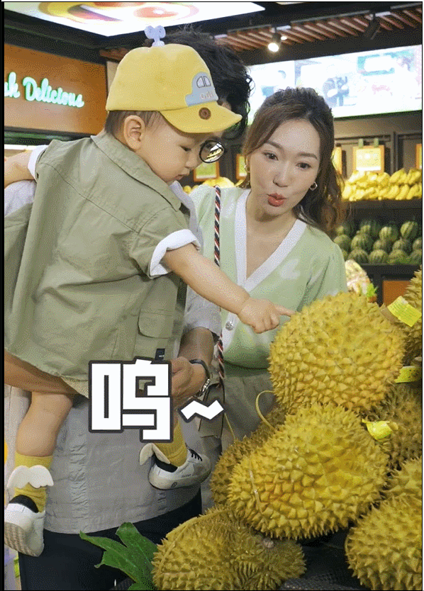 如何挑榴莲的方法，怎么挑榴莲（开出的肉比娃的腿还粗）