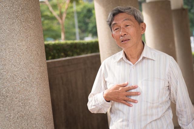 喝茶的好处与坏处，常喝茶的好处和坏处（经常喝茶，到底是防癌还是致癌）