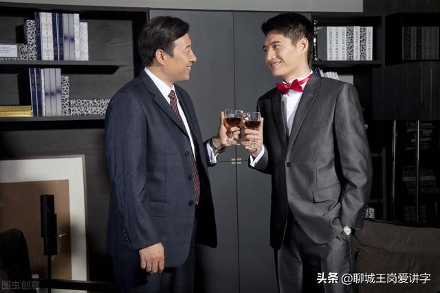 火字的演变过程，火字的来历与演变过程（文化怪象：一些古汉字）