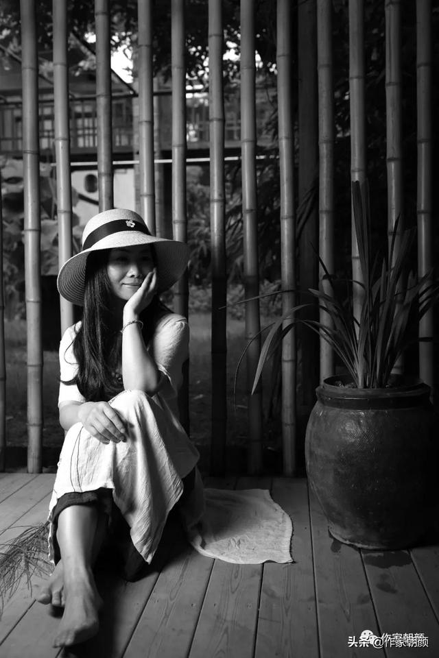 越来越什么越来的作文，越来越什么的我作文满分作文（朝颜：越来越轻│散文）