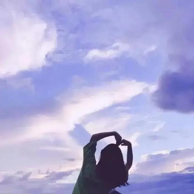 不容易被发现的情侣头像，不容易被发现的情头微信（超甜又隐蔽的情侣头像）