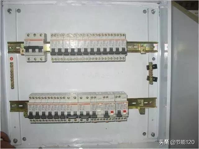 家用配电箱正规接线图，家用配电箱接线图讲解（图文教会你配电箱如何接线）