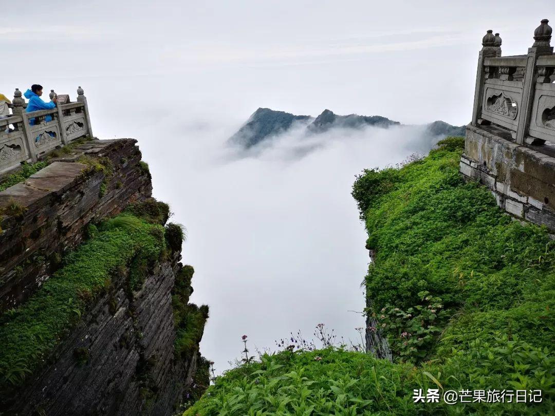 贵州梵净山门票多少钱一张，梵净山门票多少钱一张（梵净山被称为“贵州第一山”）