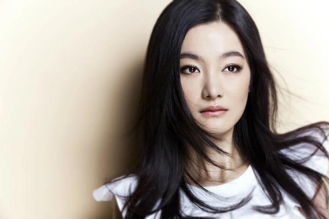 “马云飞”于震：家暴妻子流产，2婚娶小13岁娇妻，40岁生二胎