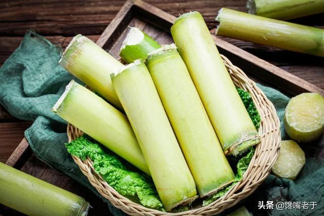 菠萝蜜怎么剥皮小窍门，如何剥菠萝蜜（公认“最难剥皮的6种水果”）