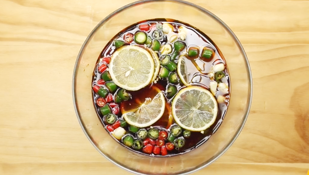 圖片[4]-【檸檬泡椒鳳爪】做法步驟圖 酸辣爽口 一口一個停不了-起舞食譜網