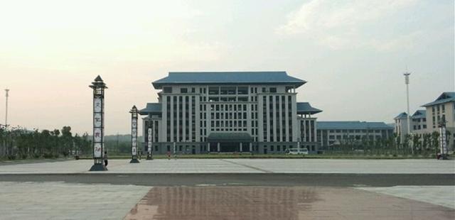 湖北恩施学院地址在哪里几个校区，哪个城市哪个区（湖北6所地市独立学院）