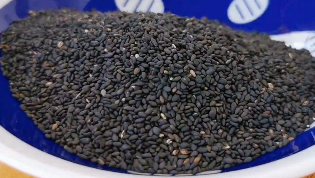 圖片[3]-【紅薯芝麻千層餅】做法步驟圖 柔軟多層 孩子特愛吃-起舞食譜網(wǎng)